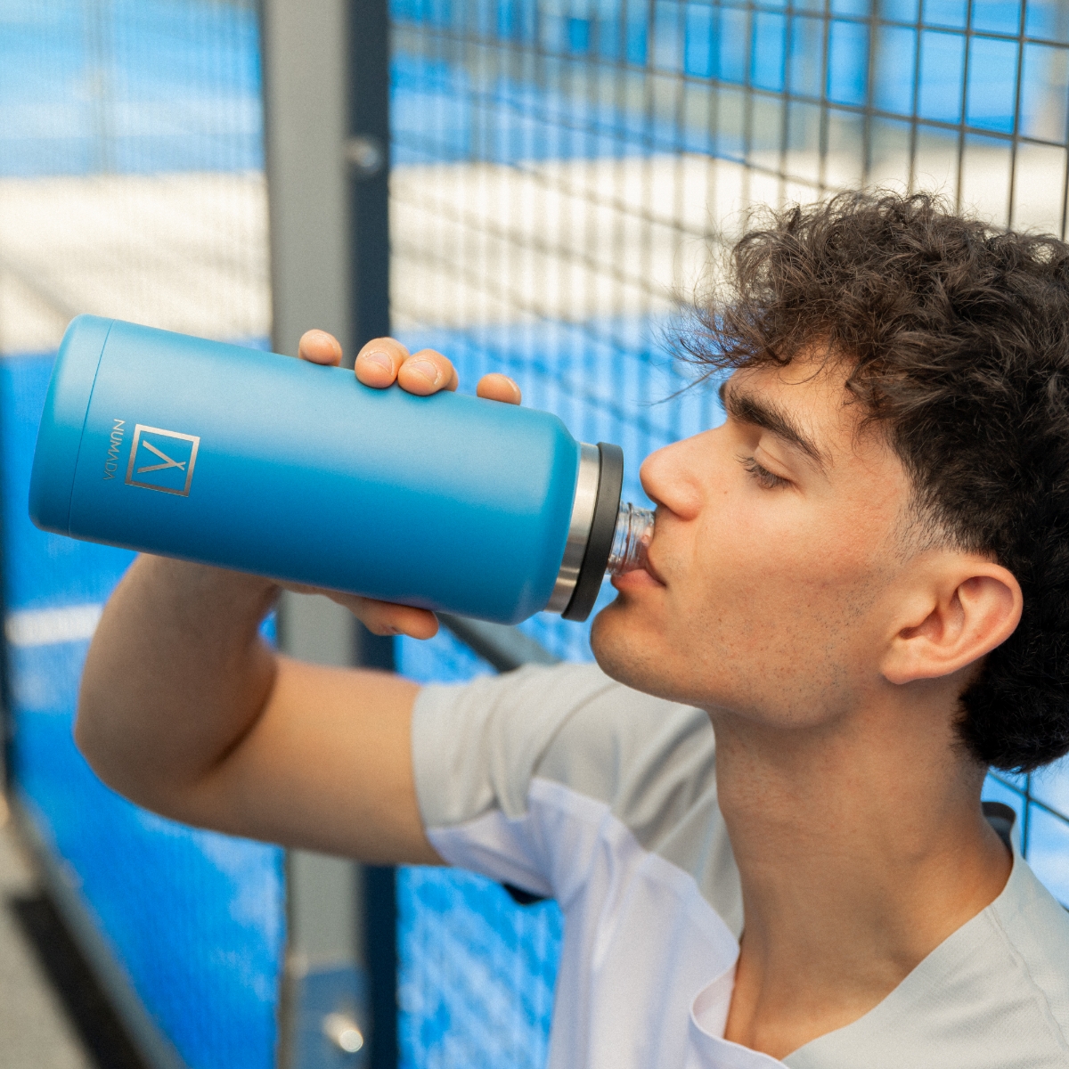 Botella térmica acero inoxidable NUMADA Ceramic 1200ml Azul - Imagen 3