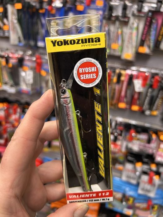 SEÑUELO YOKOZUNA VALIENTE 112mm 16,7gr SUSPENDING #24 «SPINNING LUBINA»