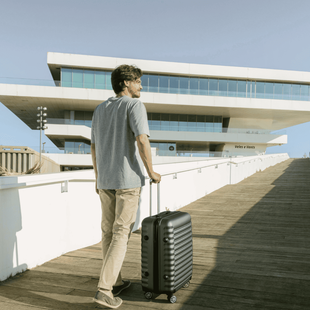 Juego de maletas 3 piezas (53/63cm + Neceser A10 Transparente) Numada Upfly Gris - Imagen 3