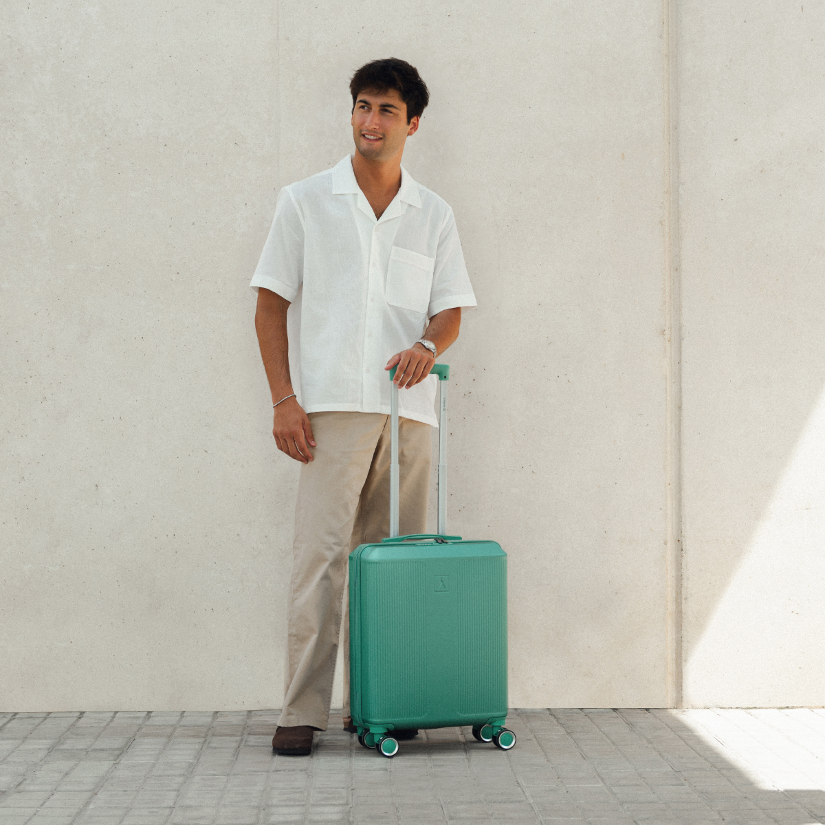 Maleta 13 Kg de cabina 55x40x20 cm Numada Elegance T15 20” (XS) Verde Aguamarina - Imagen 3