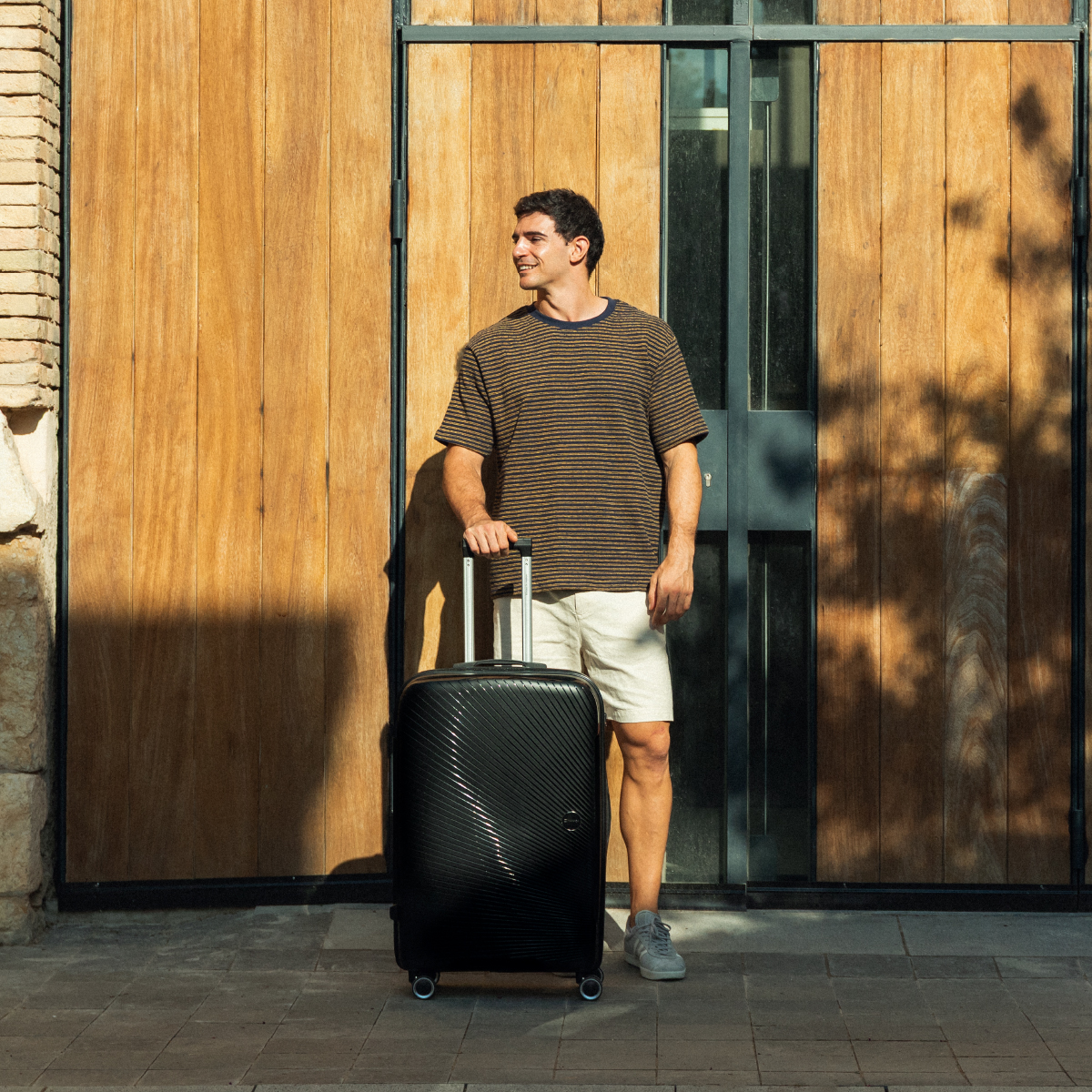 Maleta 25 Kg grande rígida PP 76x49x27 cm Numada Unbroken T210 28” (L) Negro - Imagen 3