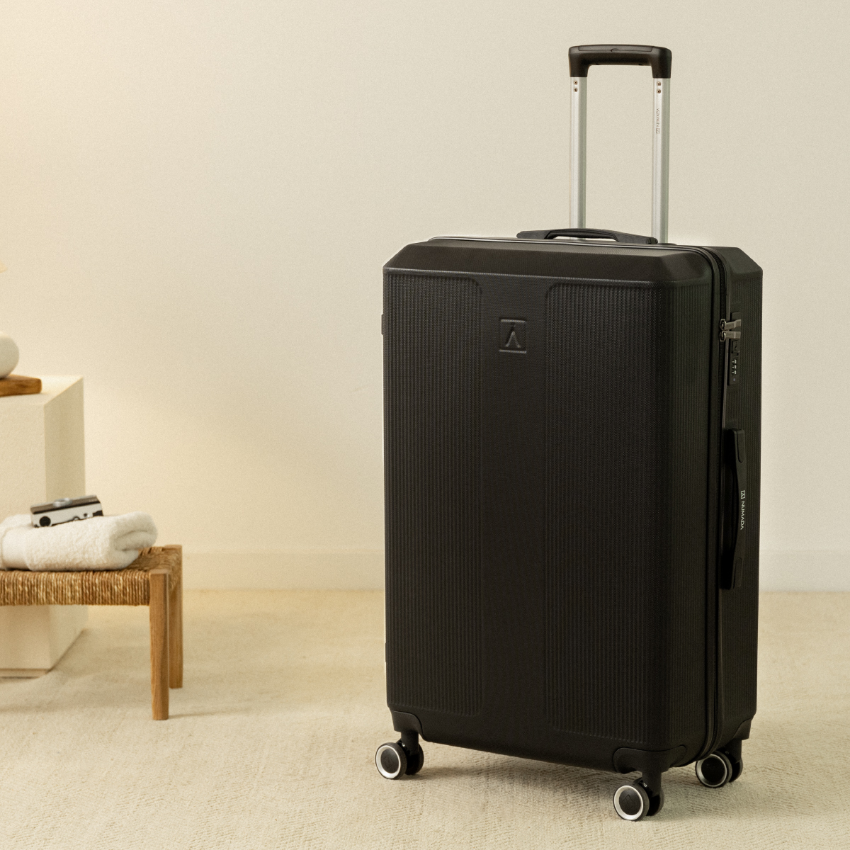 Maleta 25 Kg grande 76,5x49x29 cm Numada Elegance T15 28” (L) Negro - Imagen 4