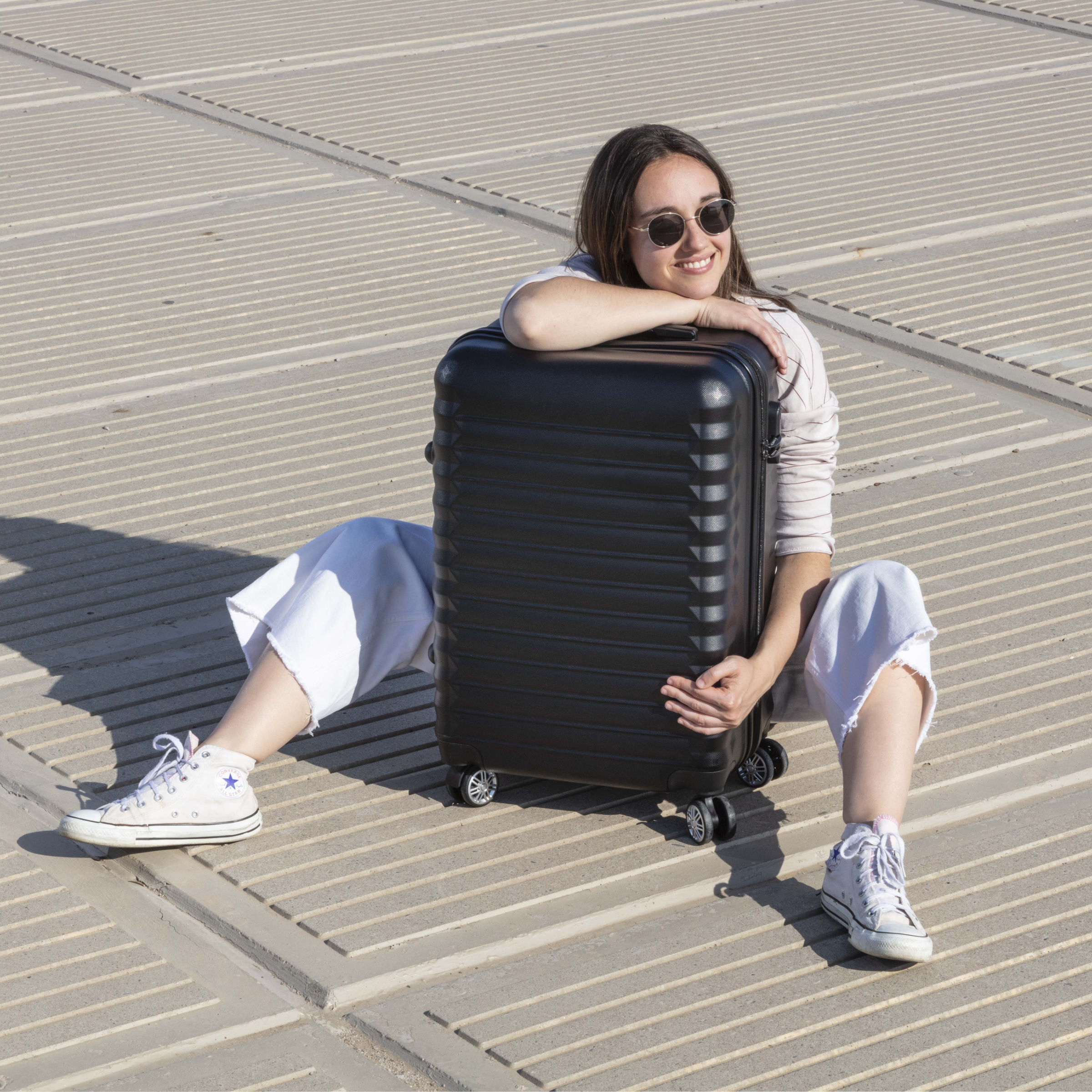 Juego de Maletas 3pzs. (Maleta 63cm, Bolsa de viaje plegable, Neceser 11 L) Negro - Imagen 4