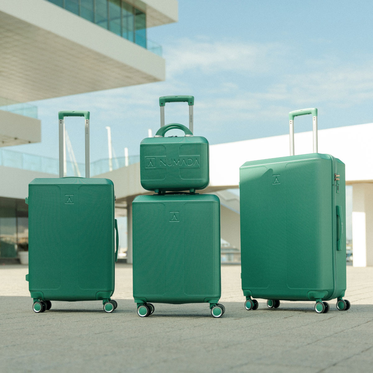 Juego de maletas 4 piezas (55/66,5/76,5cm + Neceser) Numada Elegance T15 Verde Aguamarina - Imagen 4