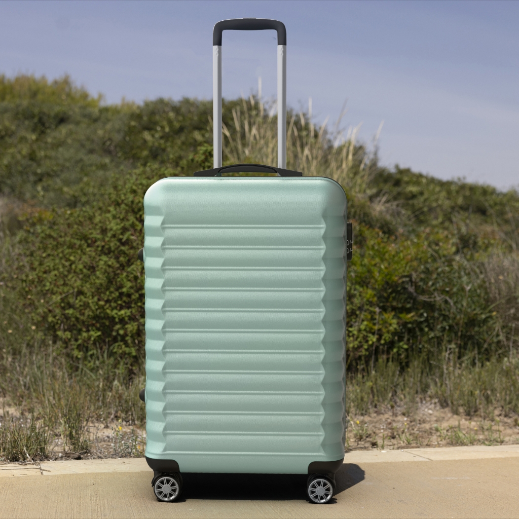 Maleta 18Kg mediana 63×39,5×26,8cm Numada Upfly 24” (M) Verde Menta - Imagen 7