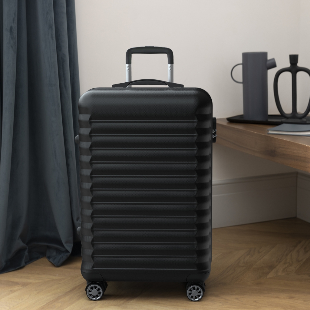 Maleta 18Kg mediana 63×39,5×26,8cm Numada Upfly 24” (M) Negro - Imagen 3