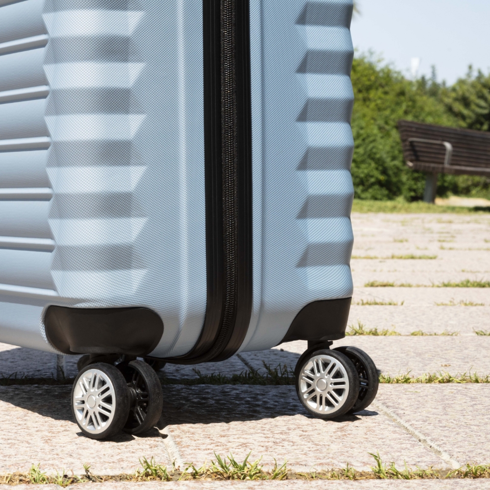 Maleta 18Kg mediana 63×39,5×26,8cm Numada Upfly 24” (M) Azul claro - Imagen 9