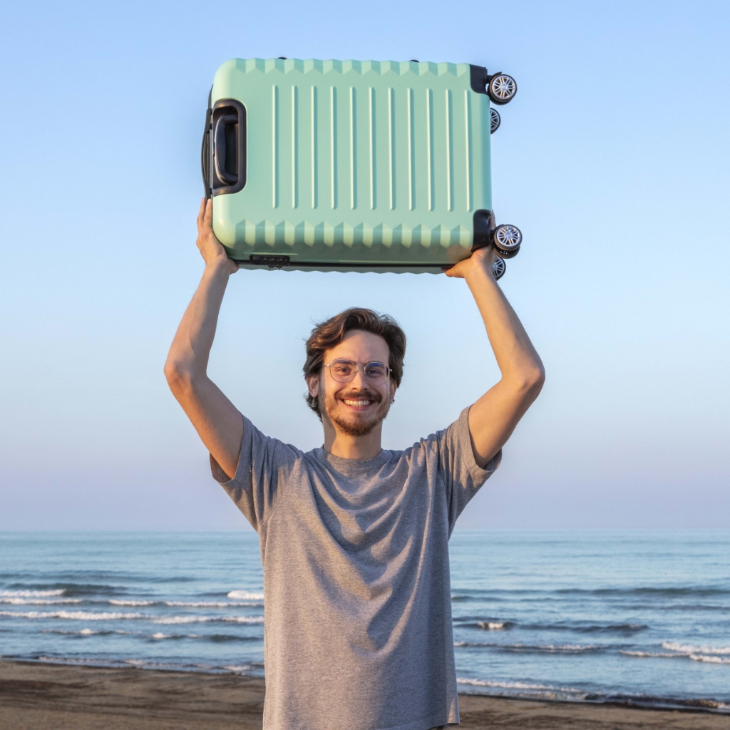 Maleta 18Kg mediana 63×39,5×26,8cm Numada Upfly 24” (M) Verde Menta - Imagen 4