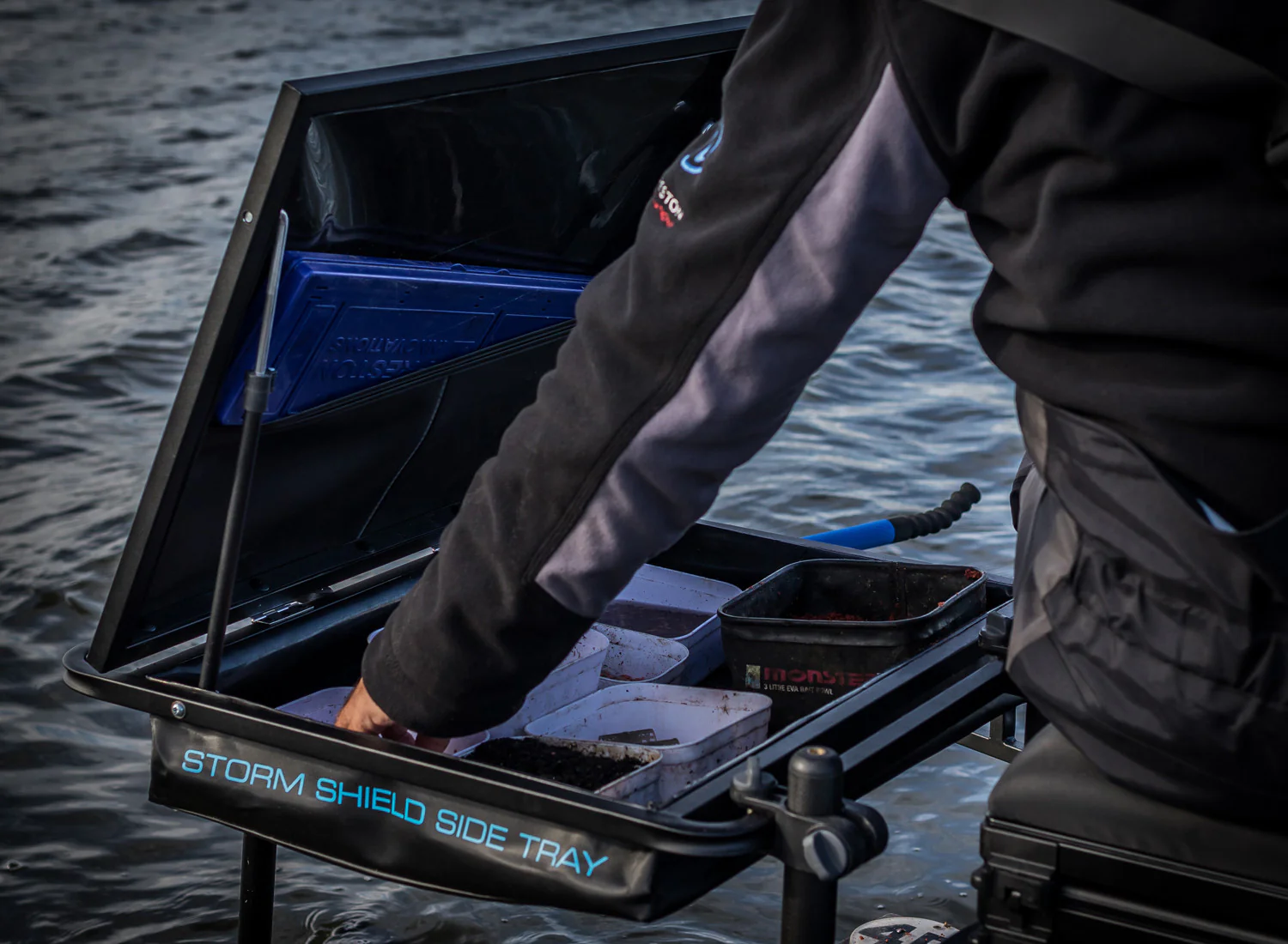 STORMSHIELD SIDE TRAY Bandeja Preston - Imagen 3