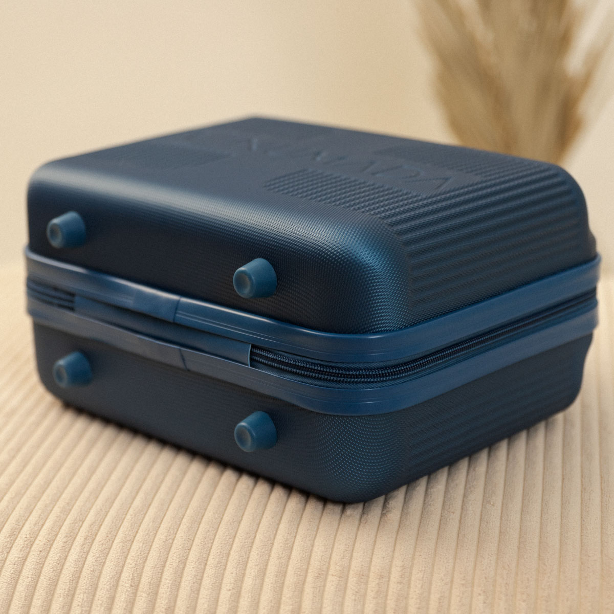 Neceser 5Kg rígido Numada Elegance T15 12” Azul Profundo - Imagen 5